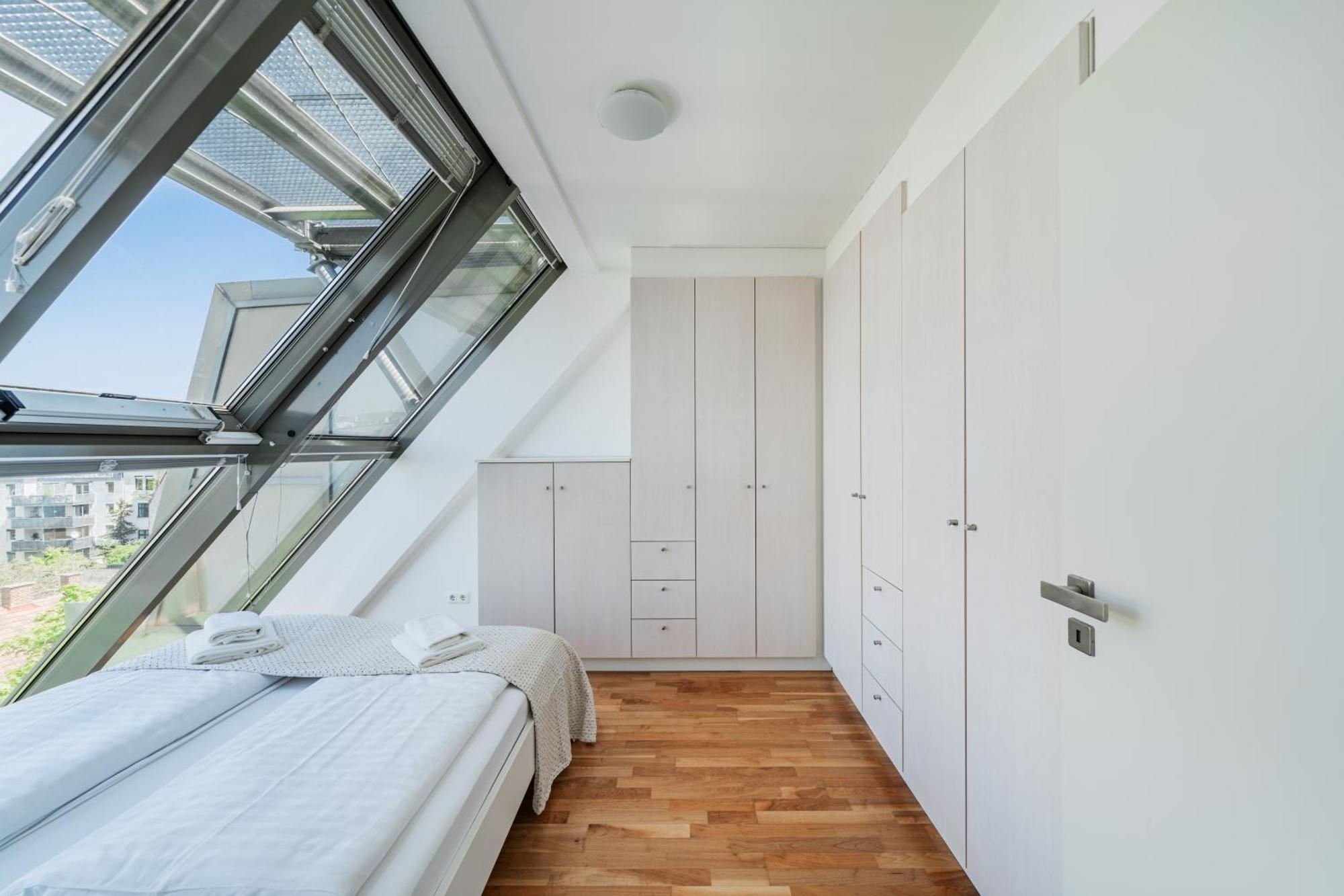 Apartments Next To Schoenbrunn - Free Parking !!! Вена Экстерьер фото